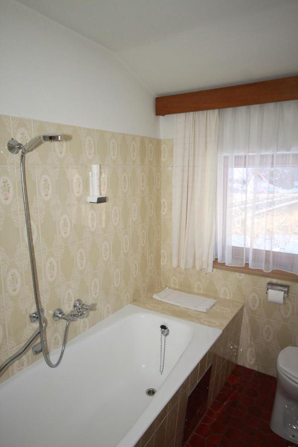 באך Haus Kristall מראה חיצוני תמונה
